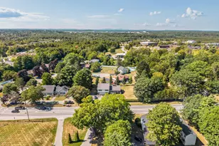 826 Broadway, Bangor, ME 04401 - Photo 4