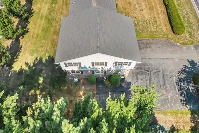 826 Broadway, Bangor, ME 04401 - Photo 16