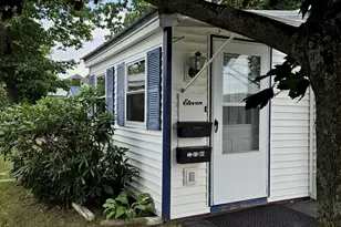 11 & 13 Wilson St, Skowhegan, ME 04976 - Photo 2