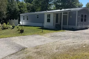 465 Fayette Rd, Livermore Falls, ME 04254 - Photo 4