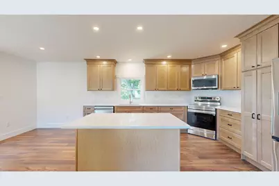 7 Magnolia Lane #2, Gardiner, ME 04345 - Photo 4