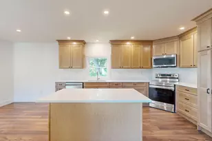 7 Magnolia Ln, Gardiner, ME 04345 - Photo 4