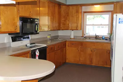 22 Dennis Street, Skowhegan, ME 04976 - Photo 6