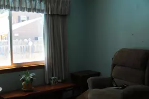 22 Dennis St, Skowhegan, ME 04976 - Photo 18
