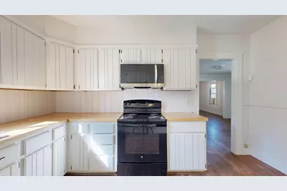 138 Spring Street, Gardiner, ME 04345 - Photo 6
