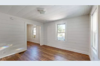 138 Spring Street, Gardiner, ME 04345 - Photo 8