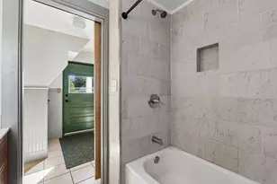 746 Middle Rd, Woolwich, ME 04579 - Photo 16