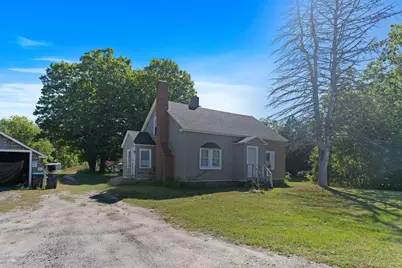 389 Randall Road, Lewiston, ME 04240 - Photo 2