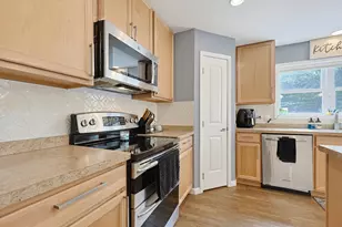 22 Lynx Ln, Berwick, ME 03901 - Photo 16