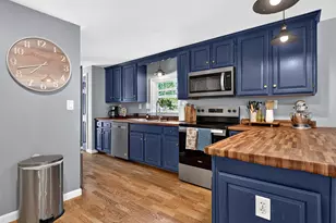 561 Greenwoods Rd, Peru, ME 04290 - Photo 10