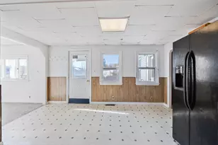 21 Water St, Clinton, ME 04927 - Photo 22