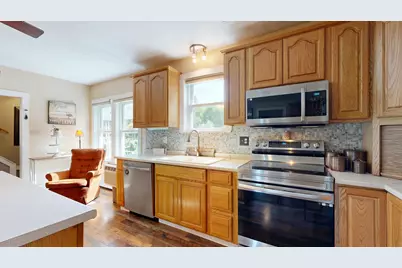 18 Goddard Road, Lewiston, ME 04240 - Photo 10