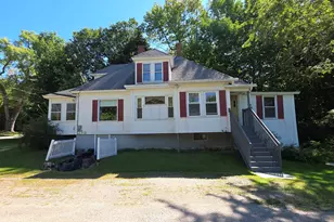 73 Elmwood Rd, Auburn, ME 04210 - Photo 2