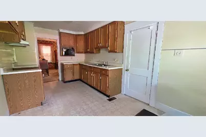 73 Elmwood Road, Auburn, ME 04210 - Photo 12