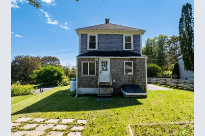 19 Lincoln Street, Eastport, ME 04631 - Photo 8