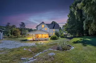 105 Main St, Dexter, ME 04930 - Photo 2