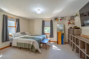 412 King St, Oxford, ME 04270 - Photo 10