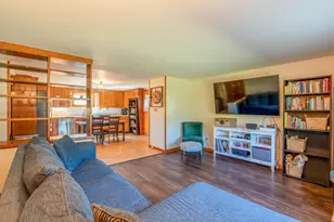 412 King St, Oxford, ME 04270 - Photo 4