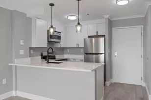 148 Breakwater Dr, South Portland, ME 04106 - Photo 2