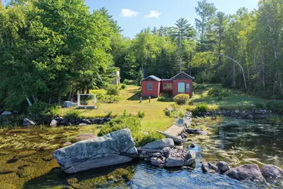 579 Phinney Farm Road, Lincoln, ME 04457 - Photo 2