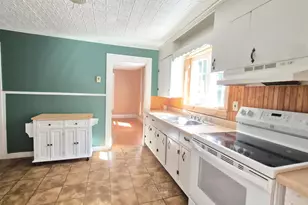 25 Union St, Wilton, ME 04294 - Photo 6