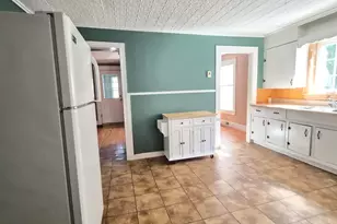 25 Union St, Wilton, ME 04294 - Photo 8