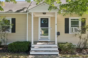 4 Crosby St, Fairfield, ME 04937 - Photo 2