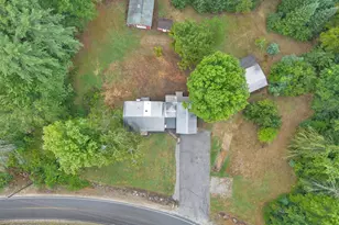 329 Roberts Ridge Rd, Waterboro, ME 04030 - Photo 2