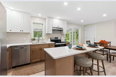 6 Ledgemere Drive, Biddeford, ME 04005 - Photo 4
