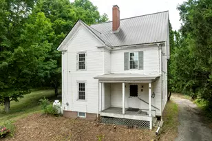25 High St, Newcastle, ME 04553 - Photo 2