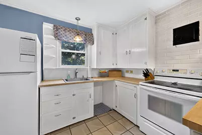 3 Hillside Avenue, Winthrop, ME 04364 - Photo 6