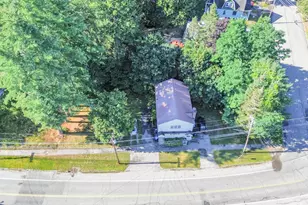 118 Gamage Ave, Auburn, ME 04210 - Photo 2