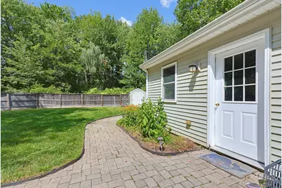 55 Aldworth Street, Portland, ME 04103 - Photo 32