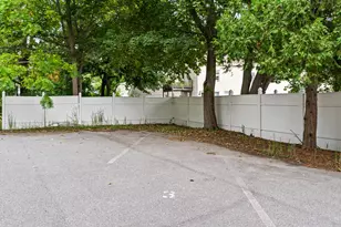 15 Walton St, Portland, ME 04103 - Photo 32