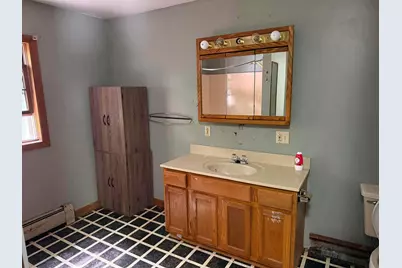 21 Hillside Avenue, Waterville, ME 04901 - Photo 34