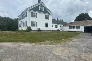 979 Augusta Rd, Winslow, ME 04901 - Photo 2