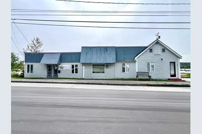 124 Main Street, Bucksport, ME 04416 - Photo 2