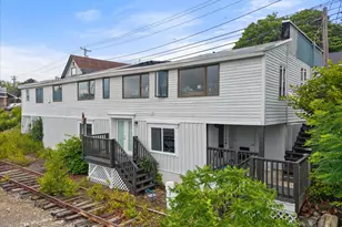 124 Main St, Bucksport, ME 04416 - Photo 4
