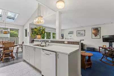 146 W Grand Avenue #92, Old Orchard Beach, ME 04064 - Photo 2