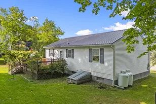 154 Rideout Ave, Lewiston, ME 04240 - Photo 32
