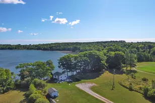 127 Lake View Dr, Rockland, ME 04841 - Photo 46
