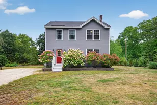 31 Middle Rd, Kennebunk, ME 04043 - Photo 2