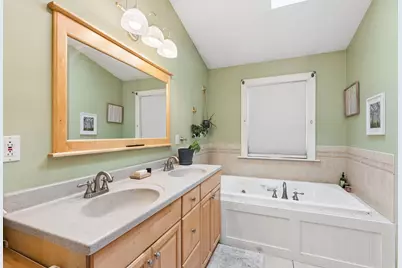 25 Mayflower Road, Hallowell, ME 04347 - Photo 28