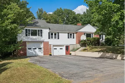 25 Mayflower Road, Hallowell, ME 04347 - Photo 2