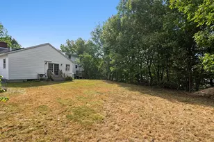 25 Mayflower Rd, Hallowell, ME 04347 - Photo 52