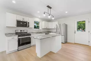 15 Lane Ave, Portland, ME 04103 - Photo 6