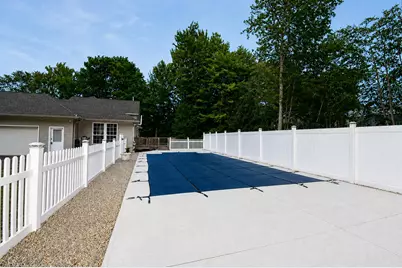 137 Hemlock Terrace, Pittsfield, ME 04967 - Photo 2