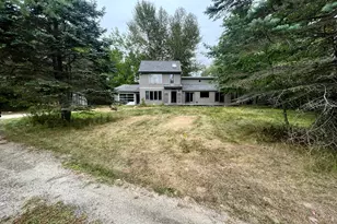 135 Burnell Dr, Yarmouth, ME 04096 - Photo 2