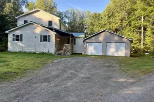 8 Martins Ln, Glenburn, ME 04401 - Photo 1