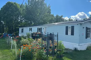 30 Oak St, Oakland, ME 04963 - Photo 2